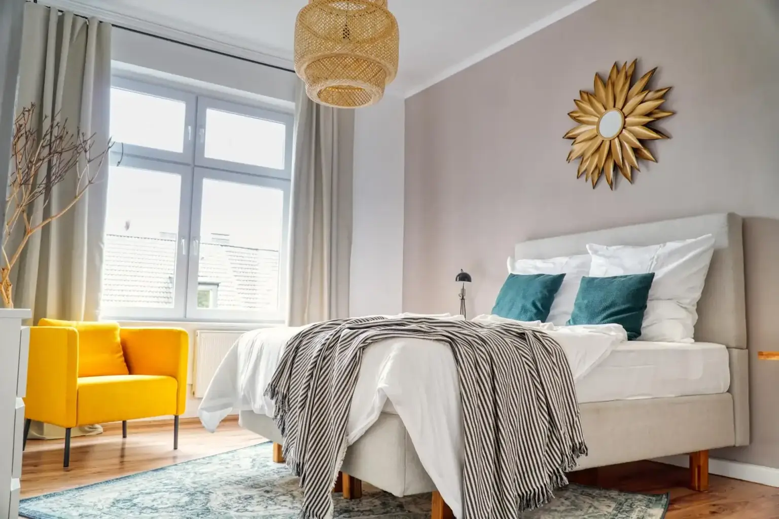 Gemütliches Bett im Homefy Design Apartment